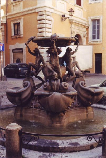 קובץ:Piazza Mattei.jpg
